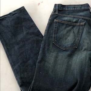 Dark Wash Men’s Levi Jeans